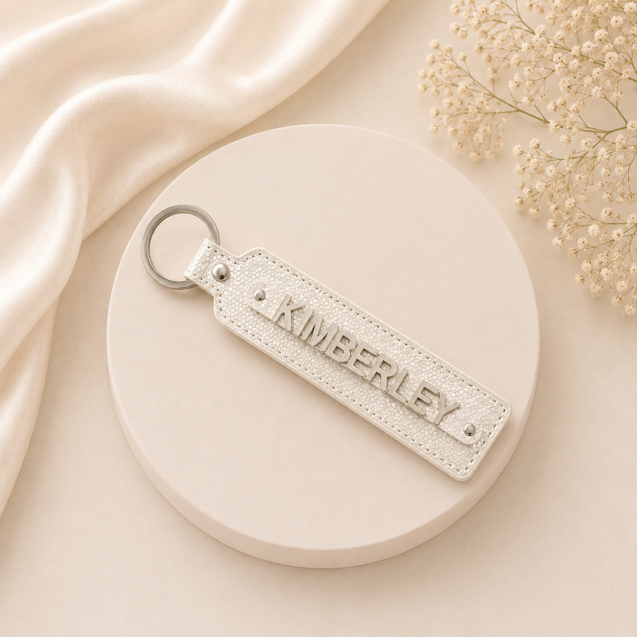 Name collection sleutelhanger white glitter ✨