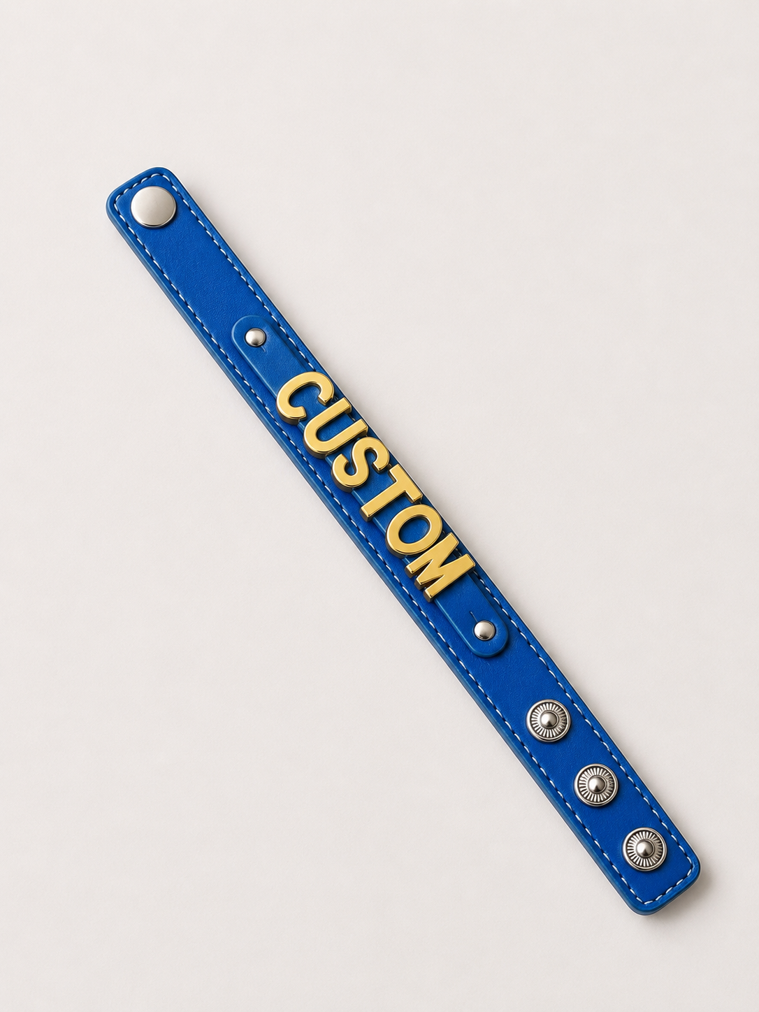 Eigen naam armband blauw